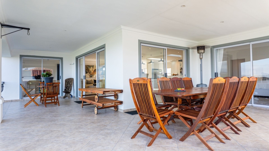 4 Bedroom Property for Sale in Belvidere Estate Western Cape